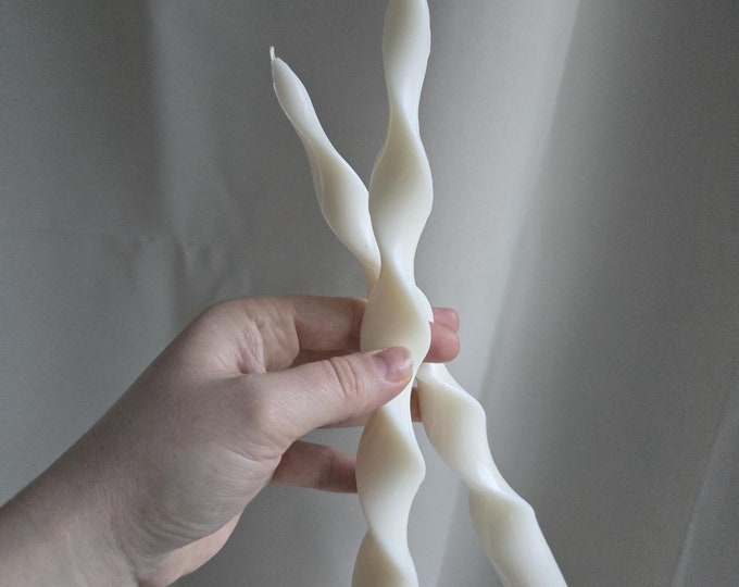 Świeca sojowa SPIRAL CANDLESTICK