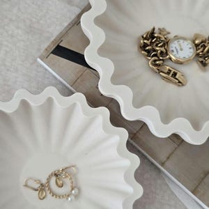 Dekoschale mit Wellenrand, Schmuckschale für Ringe & Ohrringe, Ablageschale, Dekotablett, Kosmetikablage, Scalloped Bowl, Deko imagen 5