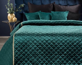 Turquoise velvet bedspread, Turquoise luxury bedspread UK, king size bedspread, 220x240cm bedspread, Luxury velvet bedspread, luxury bedding