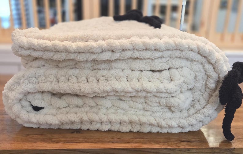 BoujeeBabeeCompany Chenille Knit Blanket - Thumbnail 2