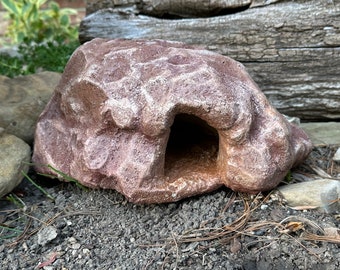 Small handmade reptile hide, rock cave, cave hide, reptile cave, carved rock hide, herp house, humid hide, realistic rock cave hide