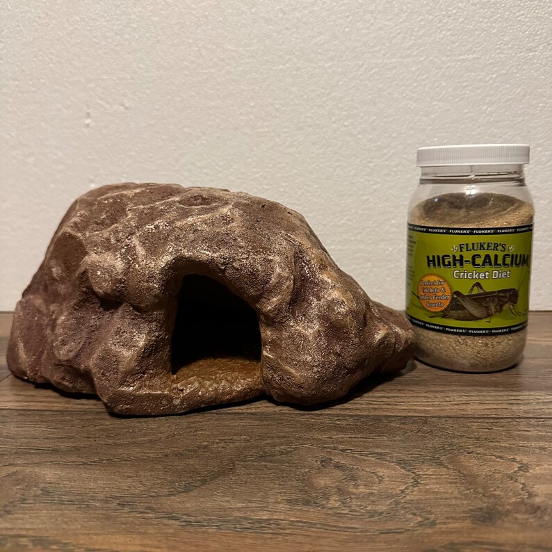 Small Handmade Reptile Hide, Rock Cave, Cave Hide, Reptile Cave, Carved ...