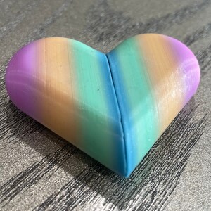 Corazón arco iris y juguete magnético fidget / regalo / recuerdo