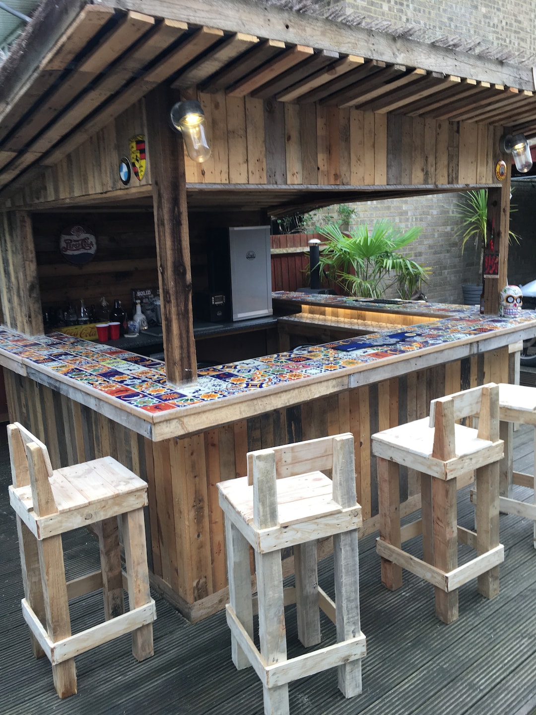 bespoke-garden-cocktail-bars-and-summer-houses-etsy