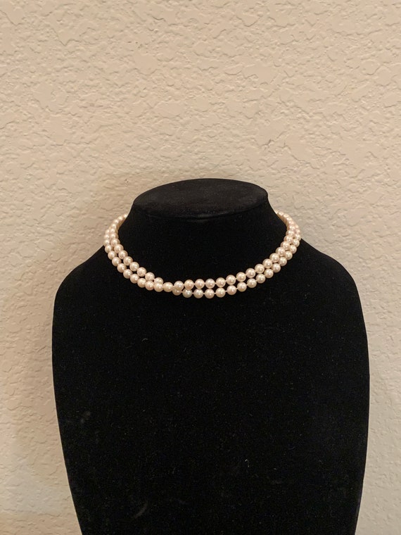 Vintage Collar Pearls. Milky Pearls, w/14K clasp, 