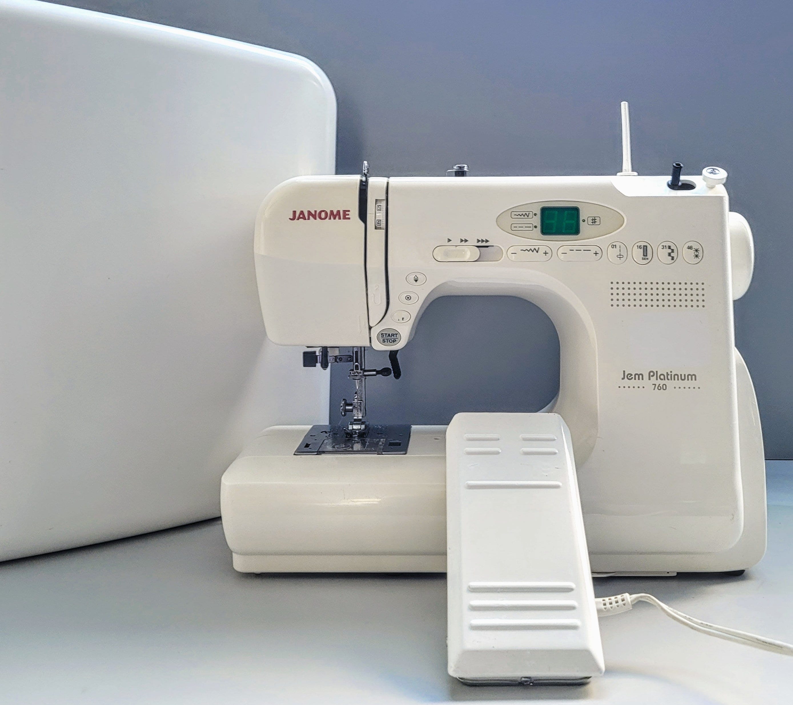 Elna Elnita EF72 Computerized Sewing and Quilting Machine
