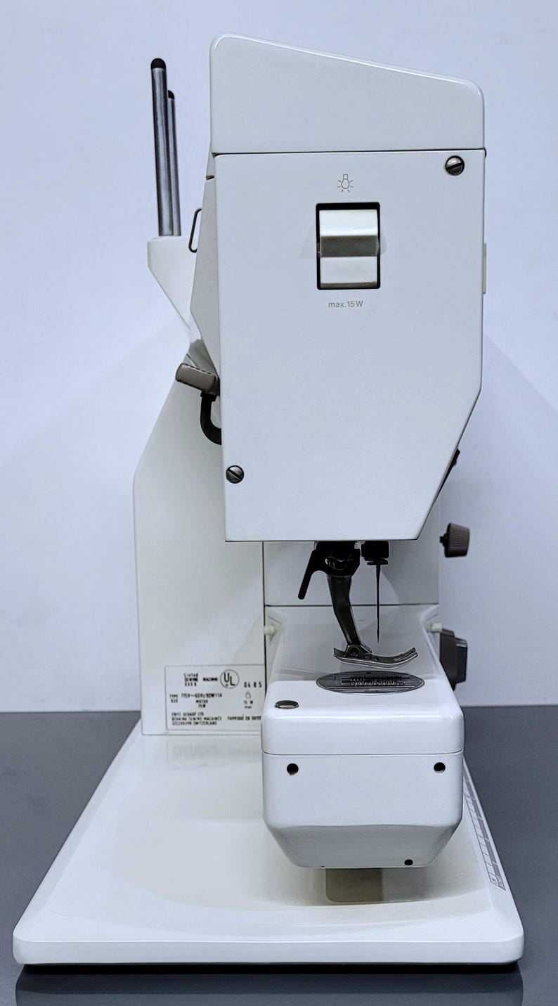 Bernina 930 Record w/Recapped Board, Ndl. UP/DOWN, Serviced, Heavy-Duty Sewing Machine , Portable w/2-Yr. Warranty image 3
