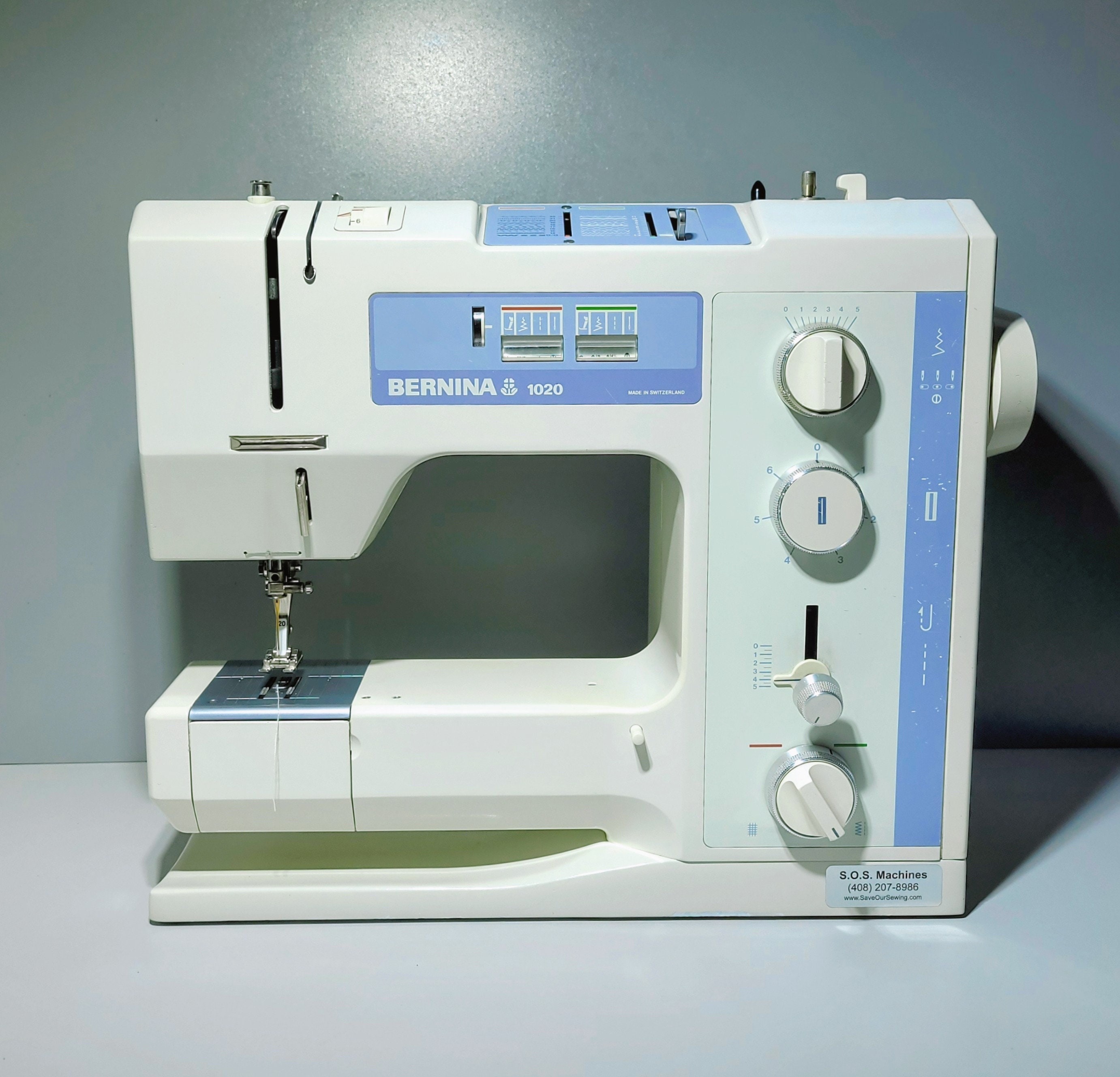 Bernina 1020 Sewing Machine EXQUISITE W/orig. Acc. 2 Yr. Warranty 1030