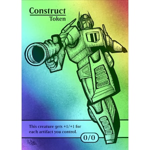 Puede incluir: Una ilustración verde y negra de un robot con una pistola, etiquetada como "Ficha de Construcción". El texto debajo dice "Esta criatura obtiene +1/+1 por cada artefacto que controlas. 0/0".