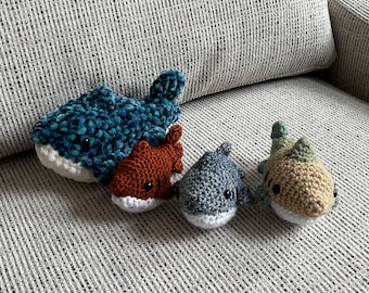 Tiburón amigurumi de ganchillo