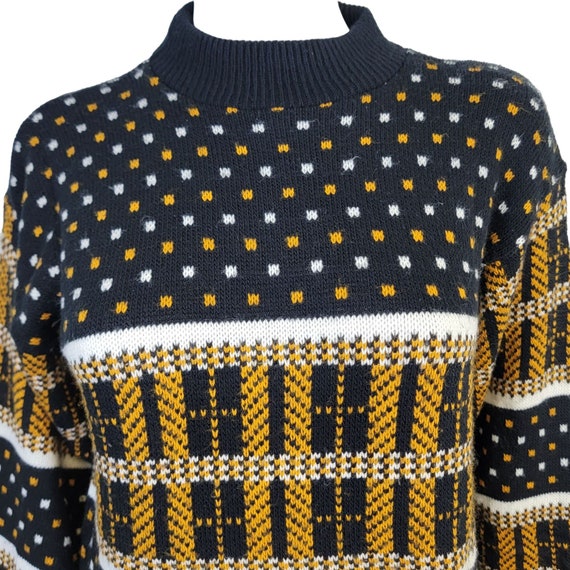 Vintage 70s Geometric Sweater Pullover Knit Shirt… - image 4