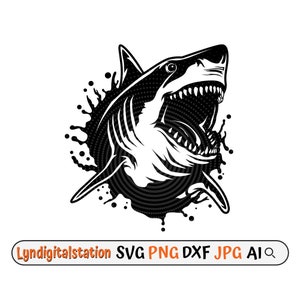 Peut inclure: Illustration en noir et blanc d'un requin la gueule ouverte, sur un fond de projection noir et blanc.