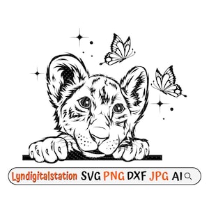 Cute Baby Lion Svg | Gluren Cub Clipart | Cub Cut File | Wildlife Stencil | Leeuw met vlinder Tshirt Design | Magische Cub Dxf | Vlinders Png