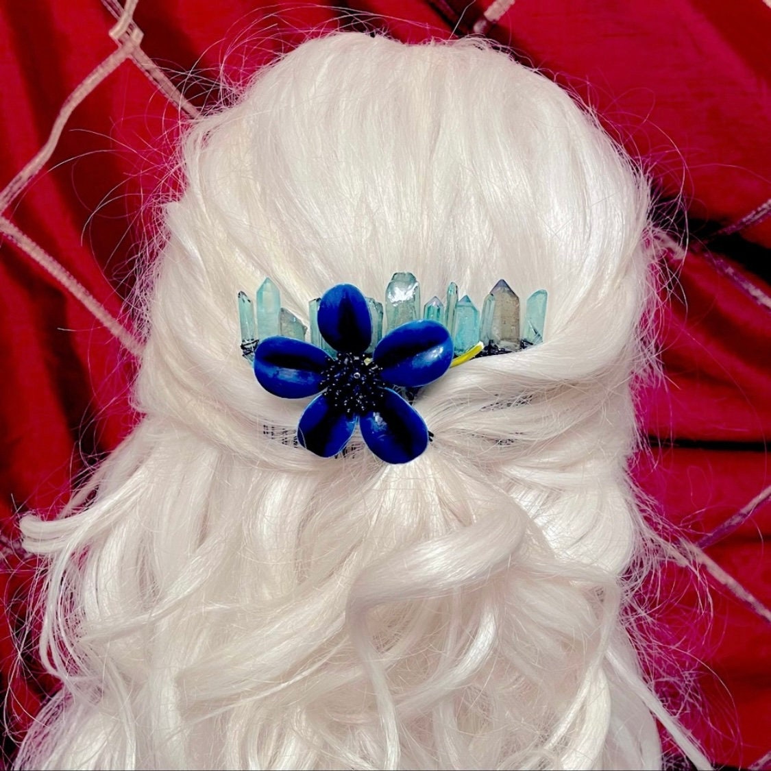 Handmade Upscaled Crystal 60s Flower Power Hair Combs - Etsy display picture 2