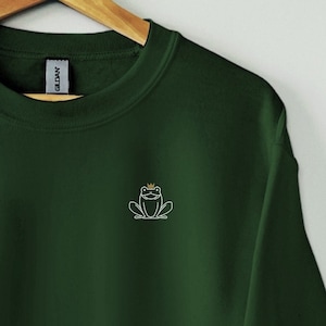 YOUNG ROYALS INSPIRED Sweatshirt, Wilhelm's Frog Prince, Wilhelm Sweater, Young Royals S2 Shirt, Wilmon Shirt
