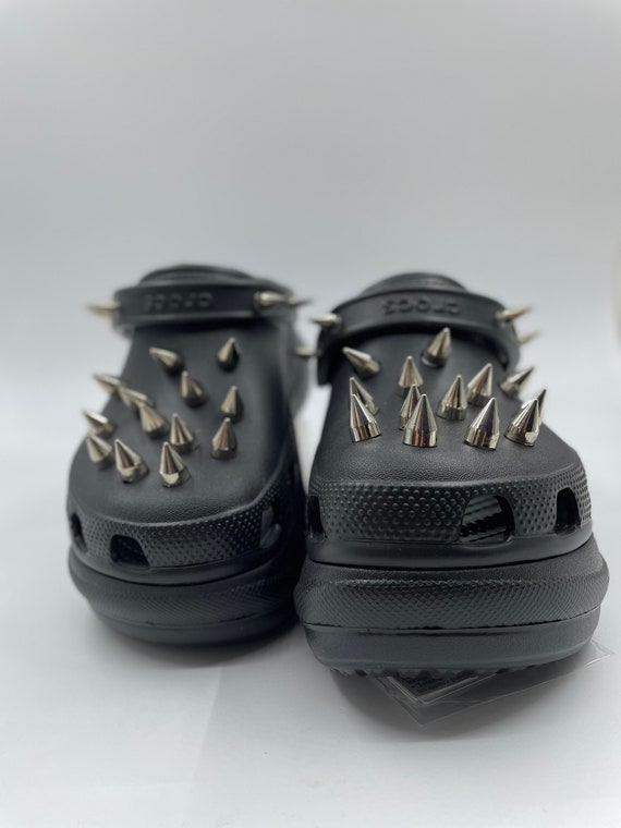 Custom shoes Spikes, 2 Big Spike shoes Charm Set, Pins, For Shoes, Custom  Charm, Halloween shoes, Goth shoes