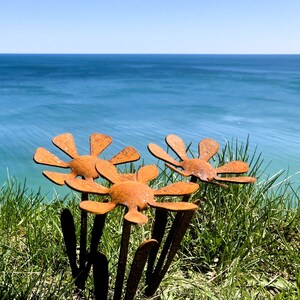 Rustic Metal Garden Flowers - Handmade Outdoor Sculpture Set of 3