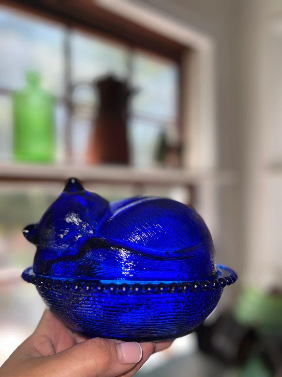 Indiana Glass Cat on Nest Cobalt Blue Candy Dish 7