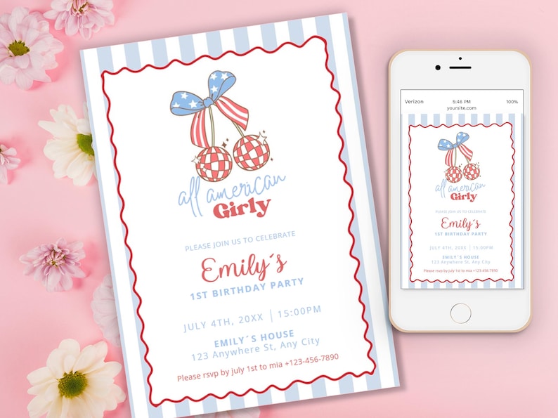 K&ouml;nnte beinhalten: Eine Party-Einladung mit rotem, wei&szlig;em und blauem Thema. Die Einladung zeigt ein Kirschdesign mit einer Schleife und dem Text "all american Girly". Ein Smartphone zeigt die gleiche Einladung.