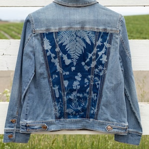 Size 8/10 Chico&#39;s Botanical Cyanotype Jacket, upcycled women&#39;s clothing, denim, alternative photography, sunprint