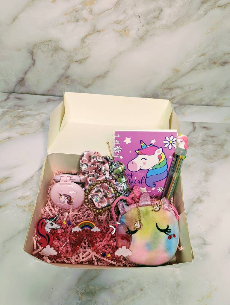  Unicorn Gift for Girl Aged 4-6 6-8, Valentines Day Gifts for  Kids 3 4 5 6 7 8 9 10 11 12 Year Old Toddler Teen, Girl Birthday Gift Box  Basket