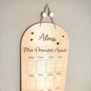 Tableau photo +  Prénom pour premier anniversaire  1 an de bébé - photos mensuelles - premiére année