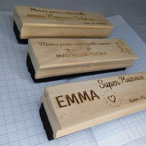 Personalized wooden board brush with 3 engraving choices - For a unique souvenir, intended for the teacher and schoolmaster