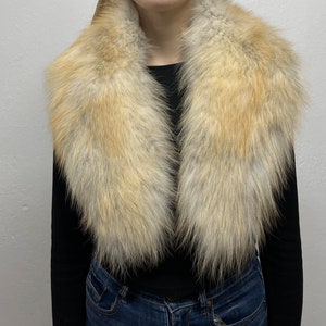 Golden Fox Fur Collar