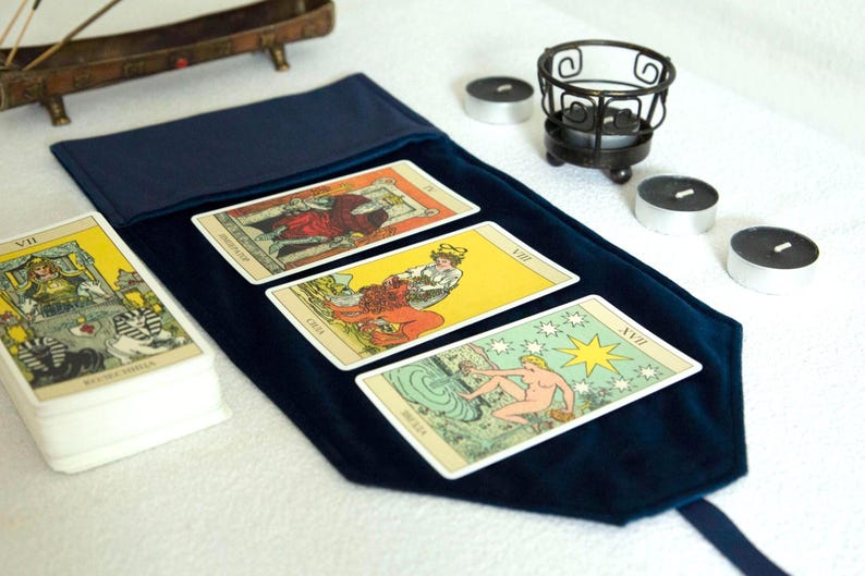 Tarot Cards Bag, Velvet Tarot Wrap & Deck Pouch – Handmade Tarot Case for Witchcraft  Divination, Gift for Witches