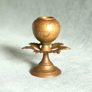 Antiker Kerzenhalter aus Messing, Vintage Kerzenhalter, Geschenk für Hexen, Hausaltar, Wahrsagungswerkzeug, Hexereibedarf