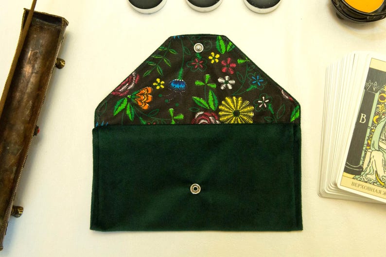 Tarot Card Bag – Velvet Tarot Pouch Green, Oracle Card Holder, Tarot Deck Wrap Case, Witchcraft & Divination Tool, Gift for Witches