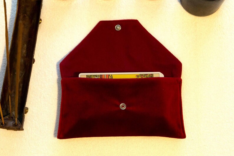 Tarot Card Bag – Velvet Tarot Pouch, Oracle Card Holder, Tarot Deck Wrap Case, Witchcraft & Divination Tool, Gift for Witches