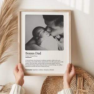 PASSO PADRE PERSONALIZZATO Definizione stampabile arte della parete Regalo di compleanno personalizzato per papà Definizione di patrigno Bonus regalo per papà Regalo di poesia per papà