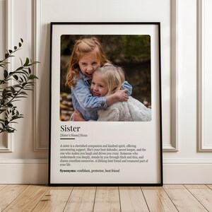 Impresión fotográfica personalizada con la definición de hermana (descarga digital), regalo de cumpleaños personalizado para hermanas o hermanos. imagen 2