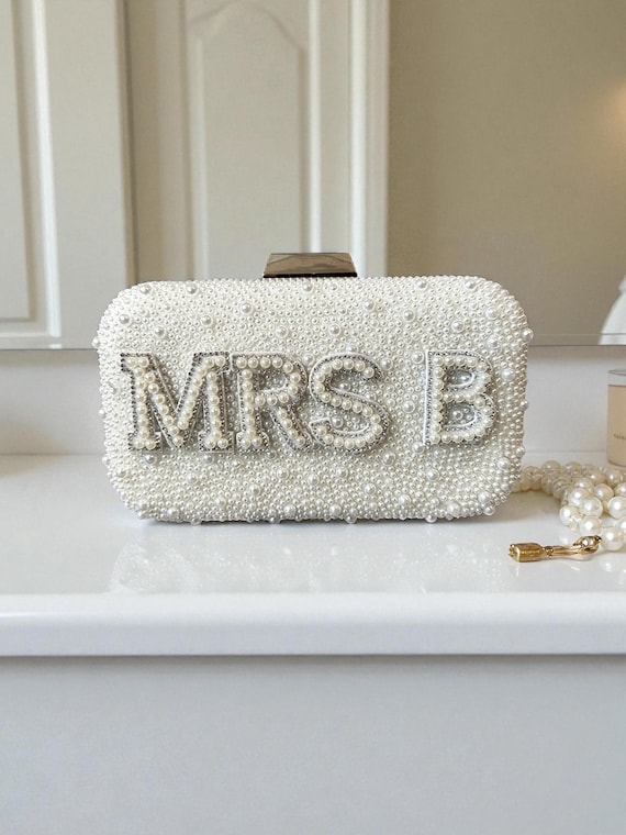 Personalized pearl clutch bag, Personalized bride wedding clutch bag, Bridal Purse, wedding clutch bag, Bridal hen do bag, Mrs Initial Bag