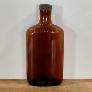 Amber / Brown Glass 1 Pint Liquor Bottle with Post Prohibition Markings