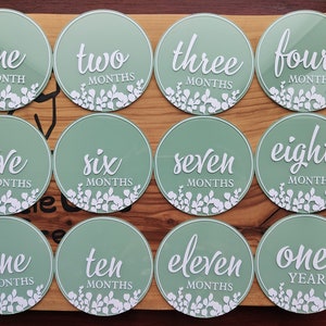 Disques d'étape pour bébé Disques d'étape en acrylique pour cadeau de baby shower