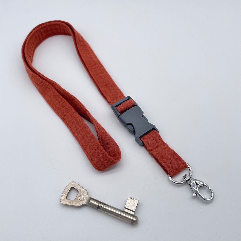 Buntes Schlüsselband mit Steckschnalle & Karabiner Umhängeband mit Verschluss Clip trennbar Rostorange