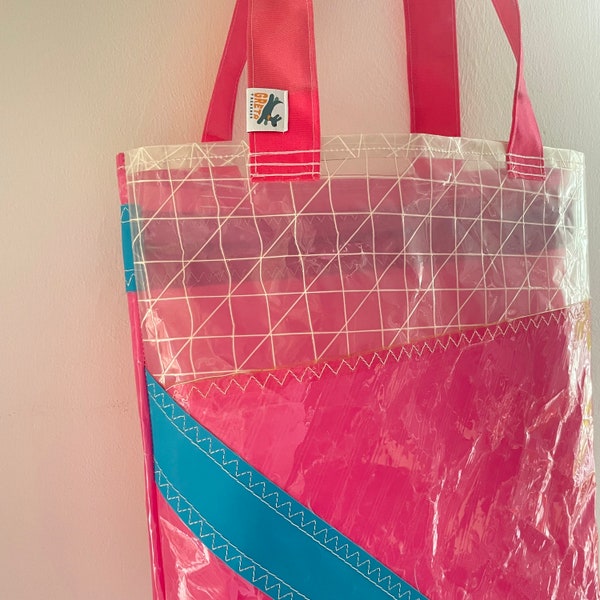 Tasche aus Surf-Segel Folie Pink Blau transparent | Beuteltasche stabil