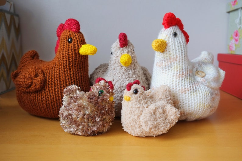 Family of chickens made on circular knitting machines.
Large ones on the left and right. 
Medium in the middle and small ones at the front.