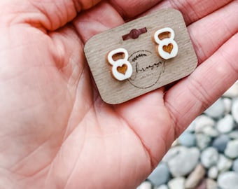 Fitness Ohrringe, CrossFit Geschenk, Fitness Lover Geschenk, Ohrringe mit Herz, Kettlebell Ohrringe, Ohrstecker Roségold, Ohrstecker Holzschmuck