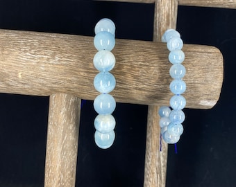 Aquamarine Crystal Bracelet: Throat Chakra Healing