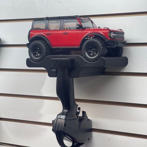 TRX-4M 1/18th Scale Rock Crawler & Remote Wall Mount