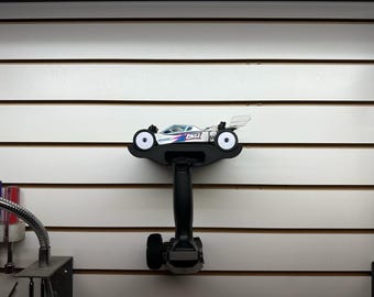 Wallmount for the 1/24 Micro-B 2WD Buggy RTR & Radio