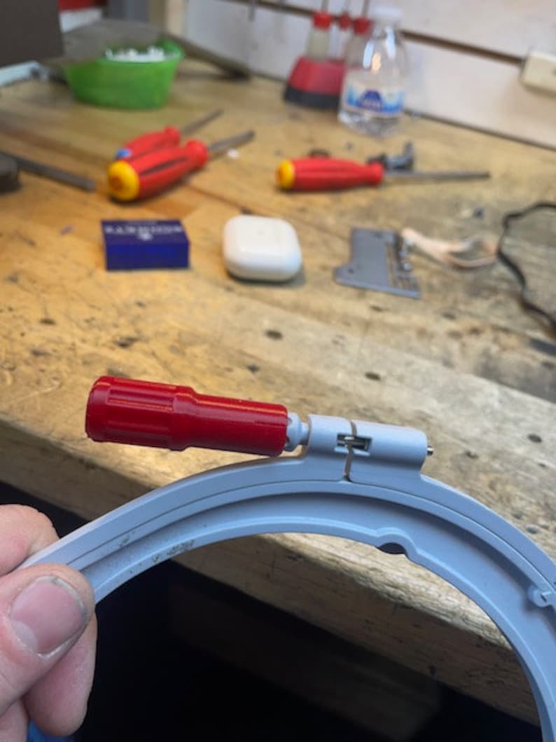 Bernina Embroidery Hoop Screw Handle Etsy