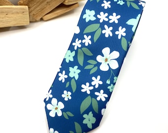 Marineblaue Blumenkrawatte: Schlanke Hochzeitskrawatte, Geschenk Bräutigam