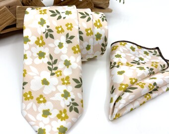 Green Floral Men's Tie: Blush Pink Wedding Groomsman Tie