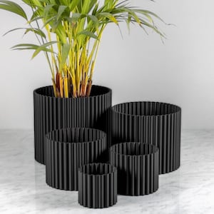 Blumentopf FLORENZ XS,S,M,L,XL wave - rund - wasserdicht - perfekt für Pflanzen, Kakteen und Sukkulenten - 3D Druck