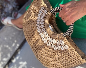 Bolso de verano con estilo, bolso de playa, bolso de concha, moda de verano, bolso de verano, bolso de playa, bolso de paja, bolso de hombro tejido a mano, moda femenina