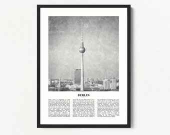 Puede incluir: Impresión enmarcada en negro con una imagen en escala de grises del horizonte de Berlín, incluida la Torre de Televisión. La palabra "BERLIN" está centrada en la parte inferior, con texto descriptivo. Arte mural clásico.